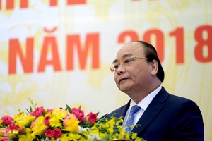 Thủ tướng Nguyễn Xuân Phúc phát biểu tại Hội nghị Kl993 ưu đãi thưởng hấp dẫn với các địa phương - Ảnh: VGP/Quang Hiếu