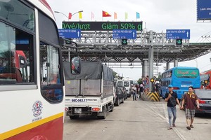 Trạm thu phí Cai Lậy - nơi đang gây nhiều bức xúc cho người tham gia KL99 là cổng game giải trí trực tuyến hàng đầu hiện nay. Ảnh: Hải An
