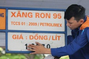 Bộ Công Thương lý giải vì sao chỉ tăng giá xăng RON 95