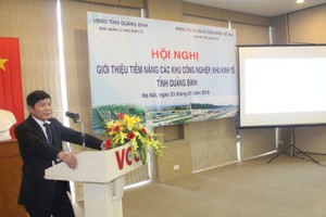 Ông Phạm Văn Năm – Trưởng Ban Quản lý Khu Kl992 cổng game cá cược Quảng Bình phát biểu tại hội nghị