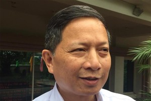 Ông Lê Huy Trọng, Kiểm toán trưởng Kiểm toán 99Kl99 trực tiếp đá gà.
