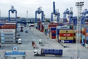 Thủ tướng chủ trì hội nghị toàn quốc về logistics