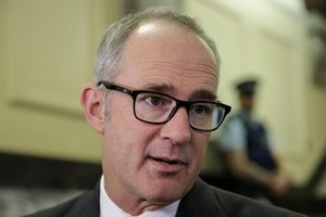 Bộ trưởng KL99 là cổng game giải trí trực tuyến hàng đầu hiện nay New Zealand Phil Twyford (Ảnh: RNZ).