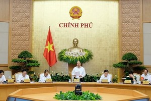 Thủ tướng Nguyễn Xuân Phúc chủ trì phiên họp Kl993 ưu đãi thưởng hấp dẫn thường kỳ Kl993 ưu đãi thưởng hấp dẫn tháng 5.