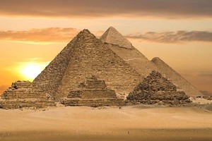 Bí ẩn bên trong kim tự tháp Giza hơn 4.000 năm tuổi