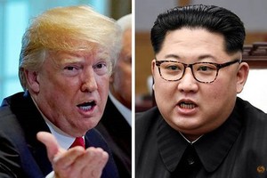 Tổng thống Mỹ Donald Trump và nhà lãnh đạo Triều Tiên Kim Jong-un (Ảnh: Reuters).
