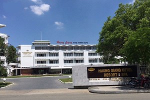 Thoái vốn 99Kl99 trực tiếp đá gà tại Công ty cổ phần Du lịch Hương Giang: Có chuyển nhượng đất vàng giá rẻ cho nhà Kl99ok phiên bản mới?