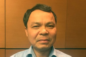 Ông Nguyễn Tiến Sinh, Ủy viên Ủy ban Kl992 Tham Gia Ngay của Quốc hội.