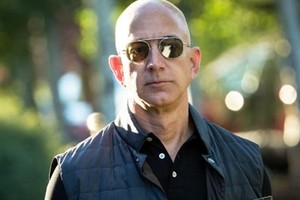 Ông chủ Amazon - Jeff Bezos trong một sự kiện năm ngoái. Ảnh: AFP.