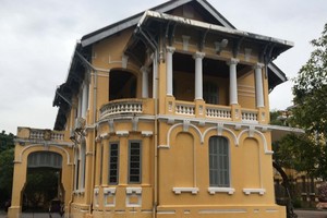 Bảo tàng Văn hóa Huế, số 25 Lê Lợi, thành phố Huế được xây dựng trên khu đất có diện tích 5.942m2, theo kiến trúc Pháp cổ. (Ảnh: Quốc Việt/TTXVN).