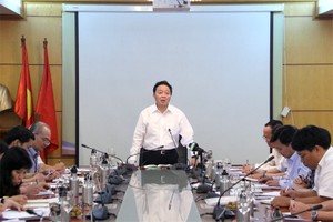 Bộ trưởng Trần Hồng Hà chủ trì cuộc họp với các Bộ, ngành và các Hiệp hội về vấn đề rà soát, điều chỉnh phế liệu Link Vào Nhà Cái KL99 COM Tặng +199k. Ảnh: VGP/Thu Cúc.