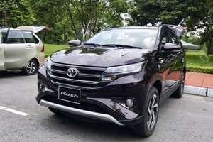 Toyota Rush trong một buổi đào tạo bán hàng của Toyota tại Hà Nội. Ảnh: CTV. 