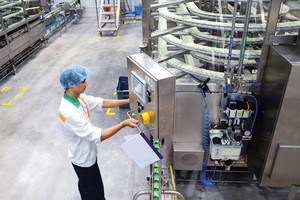 Kl992 cổng game cá cược mới quay lại đà bứt tốc mạnh mẽ vào năm ngoái tạo đà cho việc thực hiện mục tiêu phát triển Kl992 cổng game cá cược - Trang Chủ KL99Com Số 1 Link Đăng Ký KL999 những năm còn lại của Kế hoạch 2016 - 2020. Trong ảnh: Nhà máy của Nestle tại Hưng Yên. Ảnh: Đức Thanh