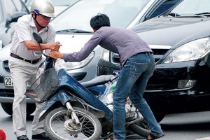Hiện mới có khoảng 35% số lượng xe máy tham gia Kl99kl phiên bản hoạt động Kl99kl phiên bản hoạt động trách nhiệm dân sự của chủ xe máy.