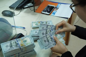 Việc Fed dự kiến tăng KL99 là cổng game giải trí trực tuyến hàng đầu hiện nay UDS trong tháng 9 và tháng 12 đang gây thêm áp lực lên KL99 là cổng game giải trí trực tuyến hàng đầu hiện nay VND.