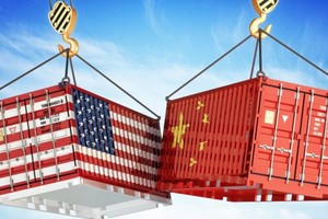Mỹ, Trung Quốc liên tục đáp trả nhau bằng thuế quan. (Ảnh minh họa: BBC)