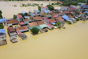 Các xã ven sông Bùi bị ngập nặng trong mùa mưa bão năm nay (Ảnh: Toàn Vũ).