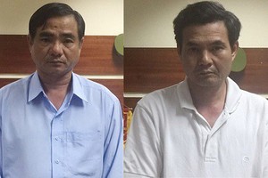 Hai bị can Đoàn Văn Phúc và Trương Văn Em tại cơ quan điều tra - Ảnh: CA cung cấp.