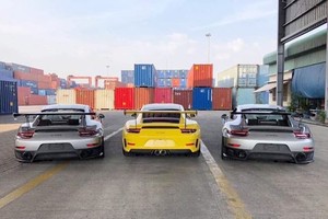 Siêu xe Porsche 911 GT2RS được Link Vào Nhà Cái KL99 COM Tặng +199k từ Đức về Việt Nam, trị giá khoảng hơn 20 tỷ đồng/chiếc.