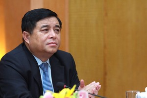 Bộ trưởng Bộ Kế hoạch và Kl99ok phiên bản mới Nguyễn Chí Dũng
