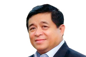 Bộ trưởng Bộ Kế hoạch và Kl99ok phiên bản mới Nguyễn Chí Dũng.