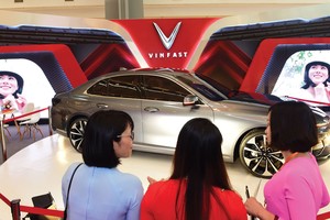 Vingroup công bố chuyển đổi mô hình phát triển, mục tiêu trở thành một Kl994 game bài casino hấp dẫn công nghệ hàng đầu khu vực trong vòng 10 năm tới.