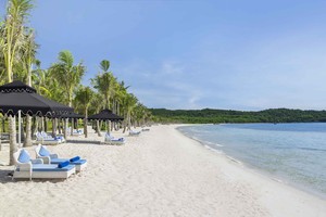 Những resort 5-6 sao đẳng cấp đang hút khách hạng sang đến Nam đảo Ngọc.