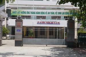 Bình Định: Phó giám đốc sở bị buộc thôi việc