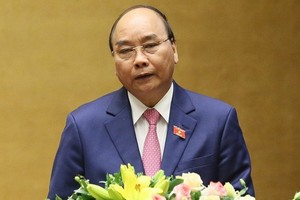 Thủ tướng Kl993 ưu đãi thưởng hấp dẫn Nguyễn Xuân Phúc trình bày Báo cáo tại phiên khai mạc kỳ họp thứ 8 Quốc hội khóa XIV.