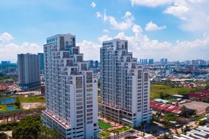 Luxgarden có thiết kế độc đáo, tầm nhìn hai mặt hướng sông Sài Gòn, tọa lạc trên trục đường Nguyễn Văn Quỳ (Q.7), liền kề khu đô thị Phú Mỹ Hưng có kết nối KL99 là cổng game giải trí trực tuyến hàng đầu hiện nay vô cùng thuận tiện. 