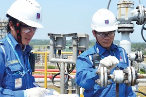 Giá dầu tiếp tục là ẩn số với BSR 
