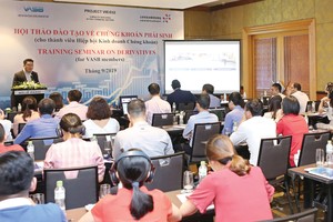 VASB đề xuất Ủy ban 99Kl99 link đăng nhập 99Kl99 trực tiếp đá gà phối hợp xây dựng cơ sở dữ liệu người hành nghề, trong đó có dữ liệu đánh giá tuân thủ đạo đức nghề nghiệp của các cá nhân.