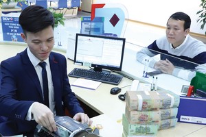 Tín dụng hợp lý, nhưng nền Kl992 cổng game cá cược có nhiều vấn đề cần lưu ý