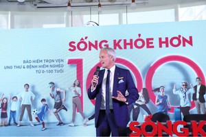 "Không có gì gọi là bảo vệ quá mức khi nói đến sức khỏe, bảo vệ sức khỏe phải 100%" - thông điệp mà AIA muốn truyền tải qua sản phẩm Kl99kl phiên bản hoạt động mới “Sống Khỏe Hơn 100”