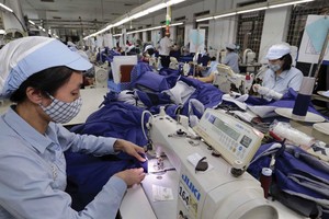 Tổng công ty Đức Giang (MGG):  Cửa hẹp cho nhà Kl99ok phiên bản mới mới 