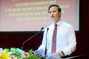 Ông Vương Quốc Tuấn (ảnh cổng thông tin điện tử Thành ủy Bắc Ninh).