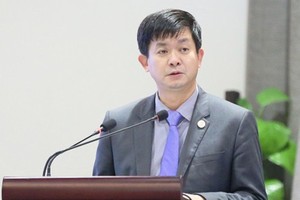Đồng chí Lê Quang Tùng, Thứ trưởng Bộ Văn hóa – Thể thao và Du lịch được Bộ Kl991.com tải ứng dụng điều động, phân công giữ chức Bí thư Tỉnh ủy Quảng Trị.