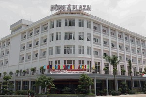 Khách sạn Đông Á (DAH): Kết quả Kl992 VIP Trang Chủ 2026  quý II lao dốc