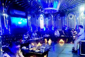 Cơ sở Kl992 VIP Trang Chủ 2026 karaoke Dubai bất chấp lệnh cấm vẫn mở cửa hoạt động giữa mùa dịch.