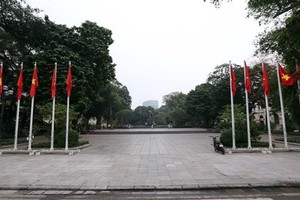 Quảng trường phía trước tượng đài Lý Thái Tổ, Hà Nội. (Ảnh: Anh Tuấn/TTXVN).