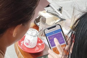 Môi giới Kl99ok phiên bản mới vào các sàn forex, tiền ảo diễn ra công khai. Ảnh: Đ.T