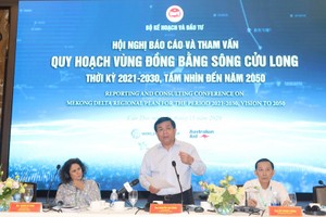 Bộ trưởng Bộ Kế hoạch và Kl99ok phiên bản mới Nguyễn Chí Dũng đánh giá, quy hoạch vùng ĐBSCL là một việc làm mới và rất khó. Đây là lần đầu tiên chúng ta lập quy hoạch vùng, lần đầu tiên lập quy hoạch theo phương pháp tích hợp, đa ngành..