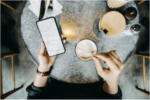 AIS vẫn kiên trì theo đuổi chính sách miễn phí giao dịch 99Kl99 link đăng nhập dài hạn