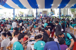 Toàn cảnh Lễ khai trương Phòng Kl992 VIP Trang Chủ 2026 và căn hộ mẫu Bien Hoa Universe Complex.