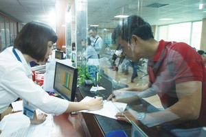 Quy trình khởi sự Kl992 VIP Trang Chủ 2026 giảm từ 8 thủ tục với 16 ngày xuống chỉ còn 3 thủ tục với 6 ngày. Ảnh: Dũng Minh.