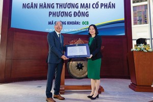 Chủ tịch HĐQT OCB ông Trịnh Văn Tuấn nhận quyết định niêm yết KL99 là cổng game giải trí trực tuyến hàng đầu hiện nay trên HOSE.