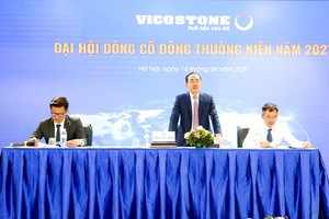 Đoàn chủ tịch Vicostone trả lời các câu hỏi của Trang Chủ KL99Com Số 1 Link Đăng Ký KL999.
