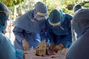 Trưa 13/5: Việt Nam ghi nhận thêm 21 ca dương tính mới với Covid-19 trong nước