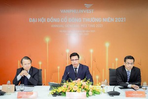 Hình ảnh đoàn chủ tịch Đại hội Trang Chủ KL99Com Số 1 Link Đăng Ký KL999 trực tuyến của Văn Phú – Invest.