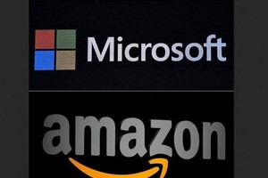 Microsoft khiếu nại Kl993 ưu đãi thưởng hấp dẫn Mỹ trao cho Amazon hợp đồng 10 tỷ USD cung cấp dịch vụ đám mây. (Nguồn: new.in-24.com).